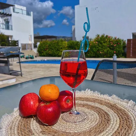 3 Bedroom Panorama Seaview Pool