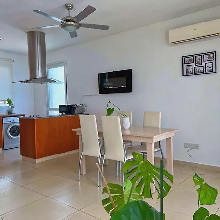 3 Bedroom Panorama Seaview Pool *