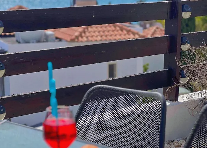 3 Bedroom Panorama Seaview Pool Villa *