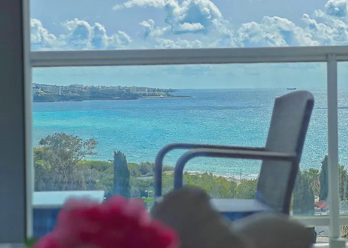 3 Bedroom Panorama Seaview Pool